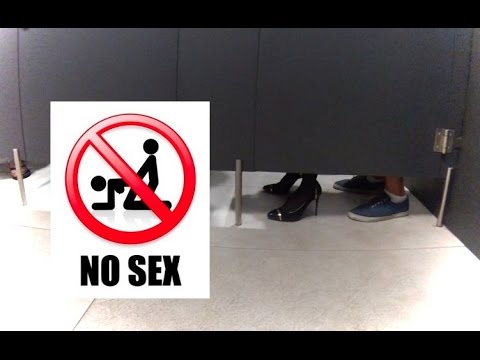 секс в общественных местах