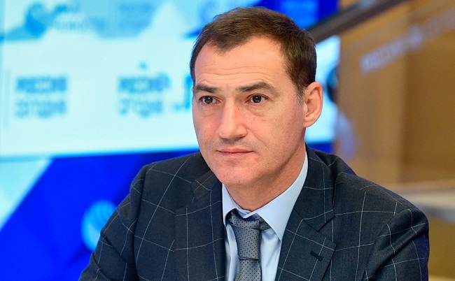 Роман Бабаян: депутат, лауреат и еще «немного» телеведущий