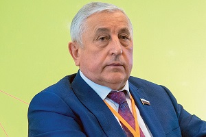 Николай Харитонов: «оппозиционер, не склонный к критике»